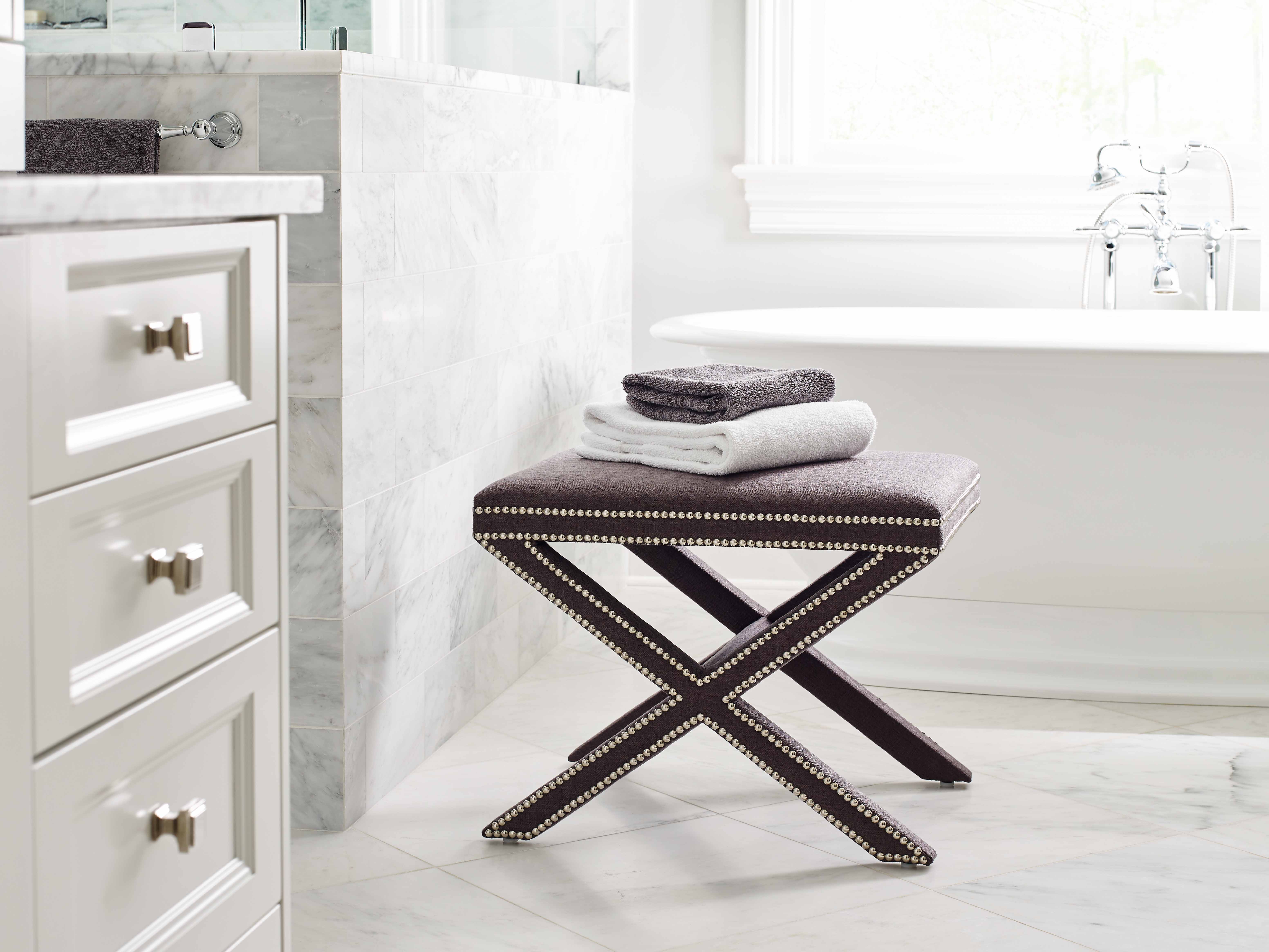 8910 Liza Ottoman