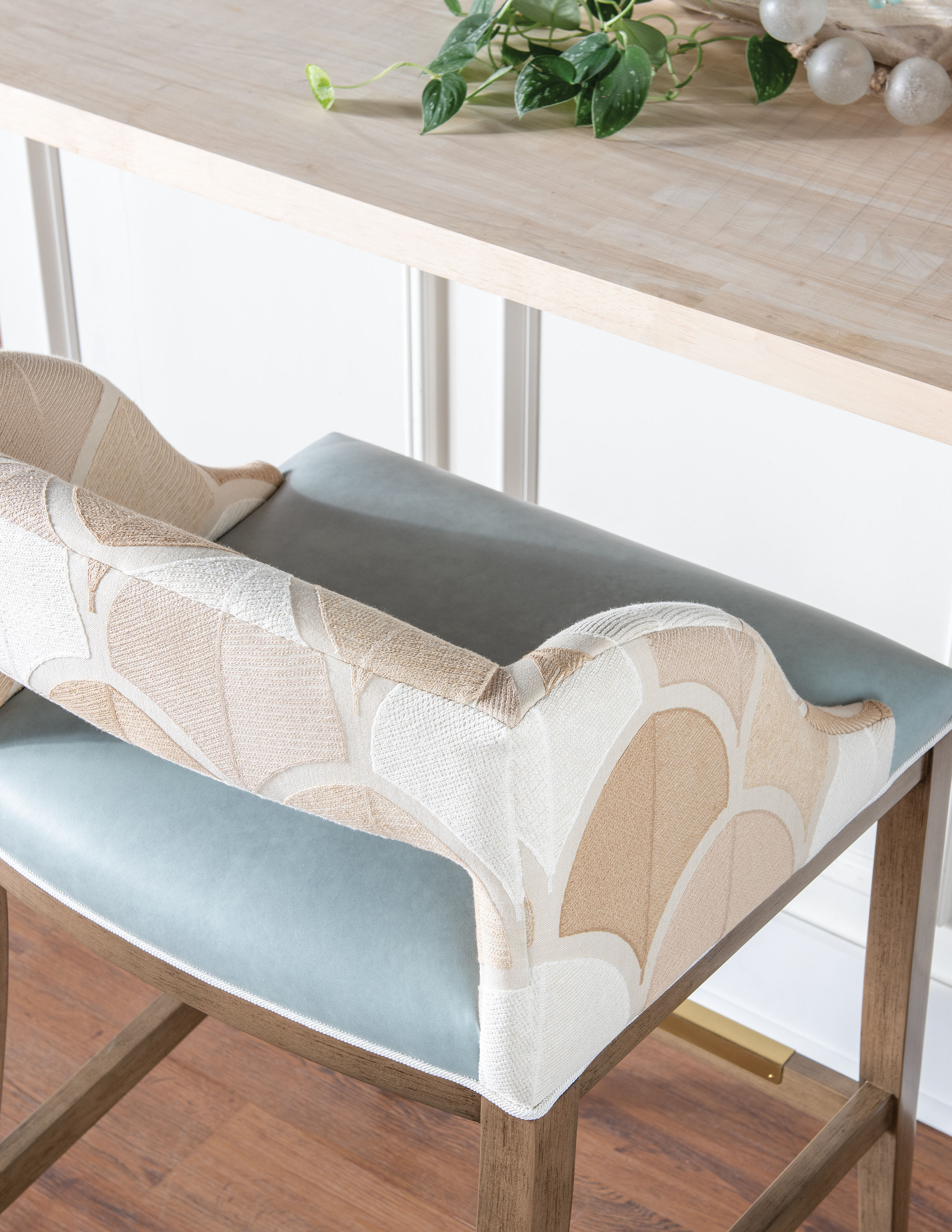 Palermo Bar Stool Detail 