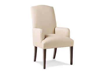 PETRA ARM CHAIR